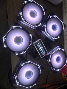 Bộ quạt tản nhiệt, fan case COOLMOON F3 Led vô cực ARGB Black / White + hub và remote