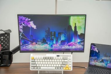 Màn hình máy tính EDRA EGM24F100VA 24 inch FullHD 100hz